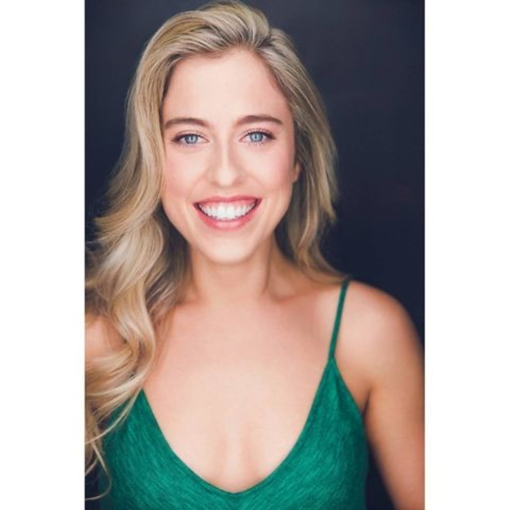 Meet your Posher, Oriana